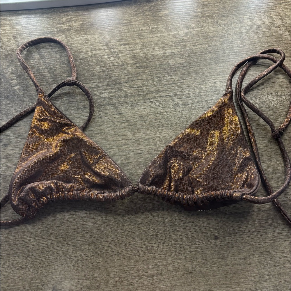 tan + line bikini top